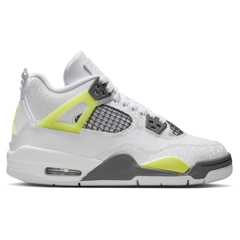 jordan 4 in footlocker
