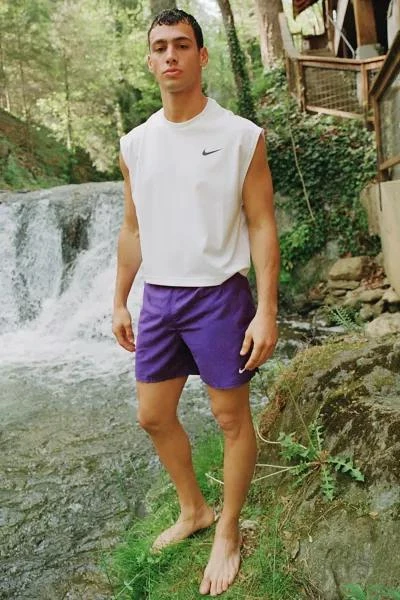 NIKE Nike UO Exclusive Cropped Swim Shirt 1
