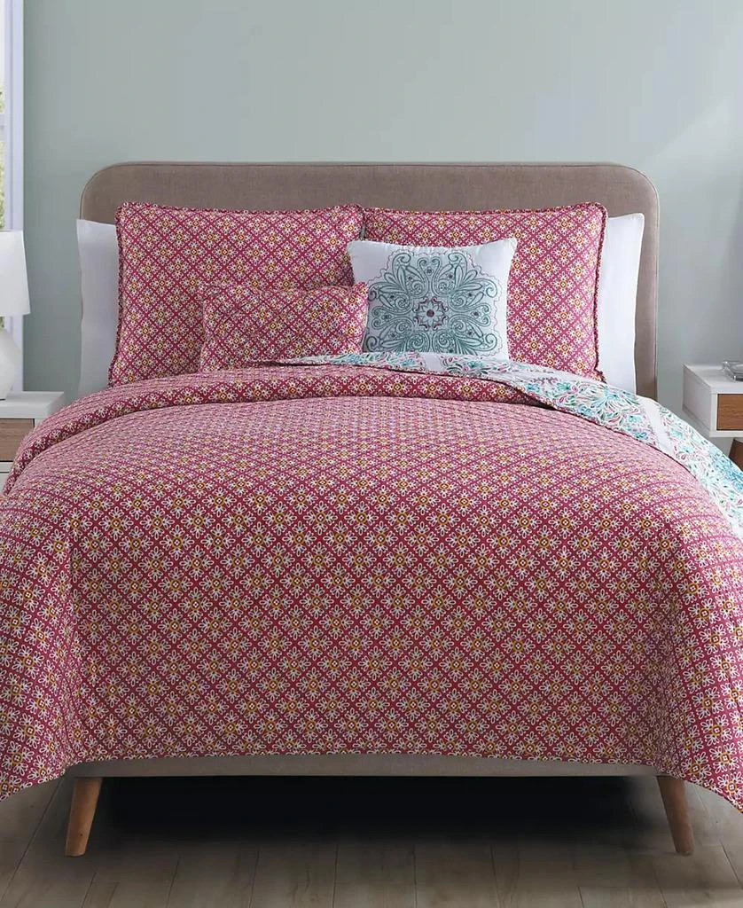 VCNY Home Windsor Reversible 5-Pc. Quilt Set 2