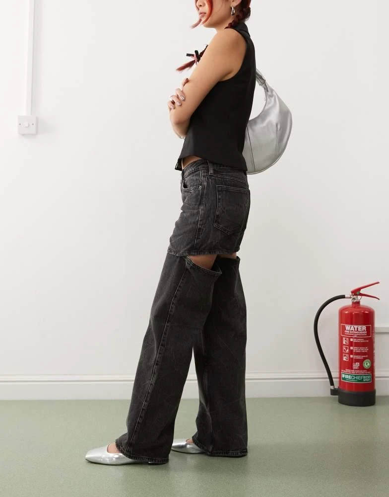 Weekday Weekday Ample low waist loose fit jeans with open detail in black tie 3