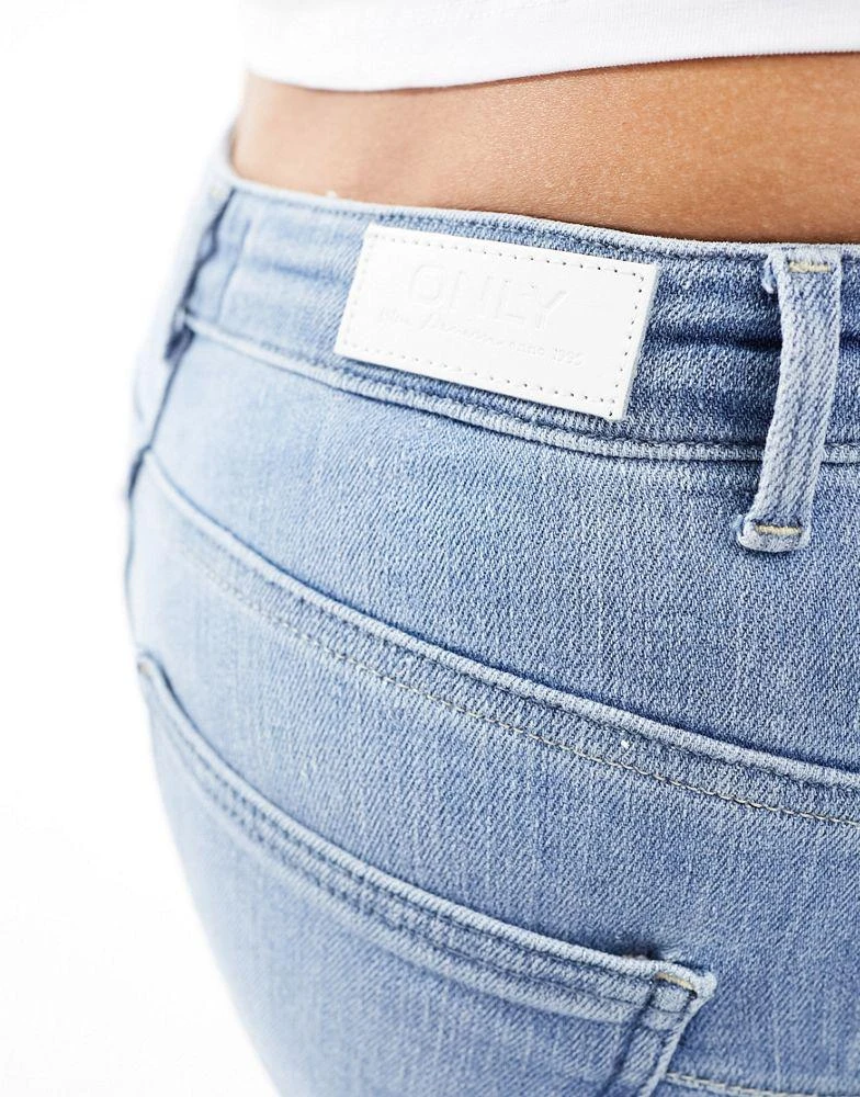 ONLY ONLY Power mid rise sculpt skinny jeans in light blue wash 4