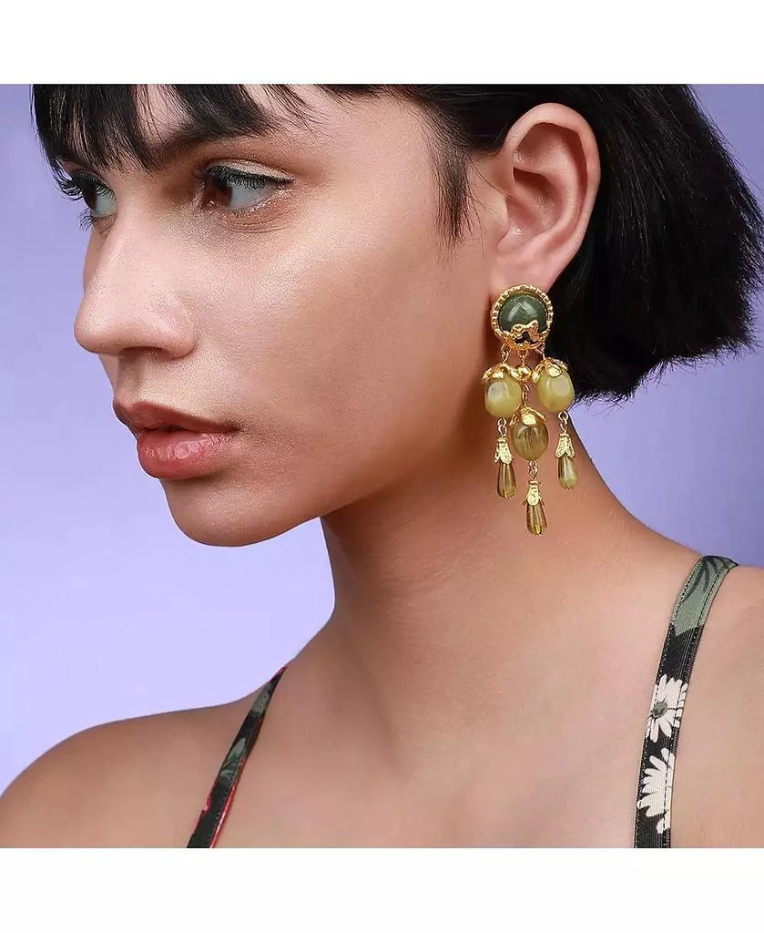 SOHI Victorian Drop Earrings 2