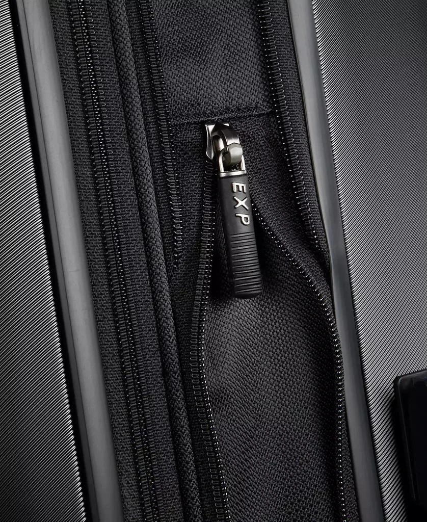 Ricardo Palm Springs 30.5" Check-in Spinner 10