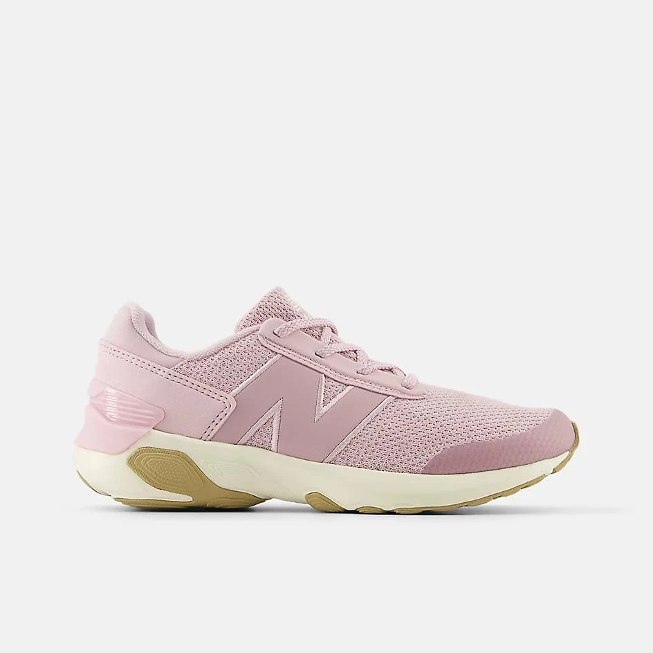 New Balance Fresh Foam 1440 v1 from New Balance Outlet