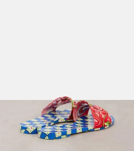 Dolce 
Gabbana Rubber slides 2