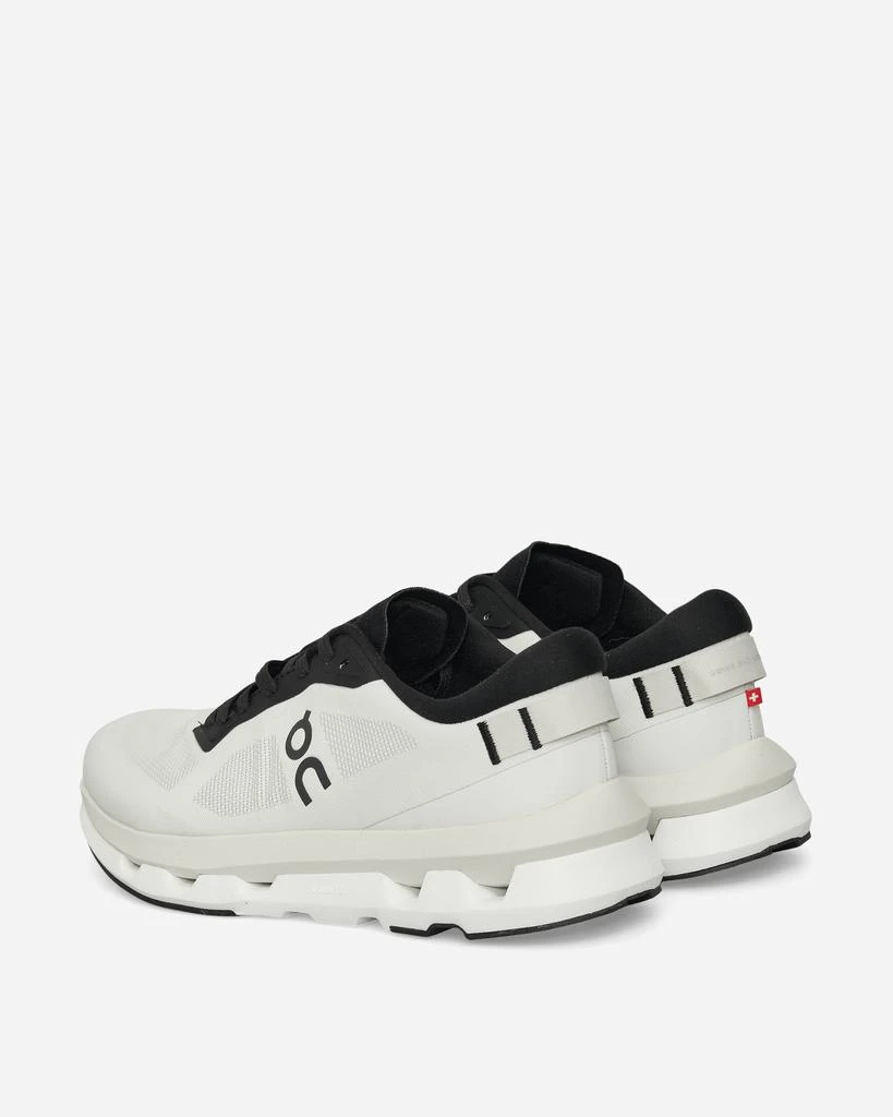 On Men's Cloudzone Sneakers Ice / Black 4