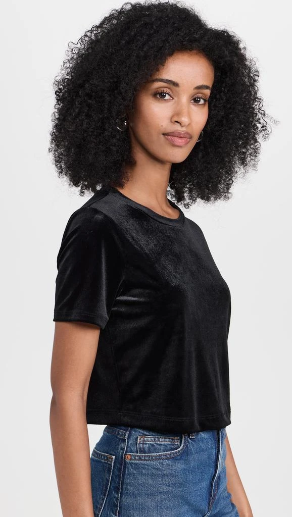 LAGENCE Donna Velvet Crop Crew Neck Tee 3