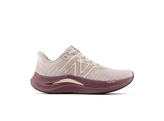 New Balance FuelCell Propel v4 1