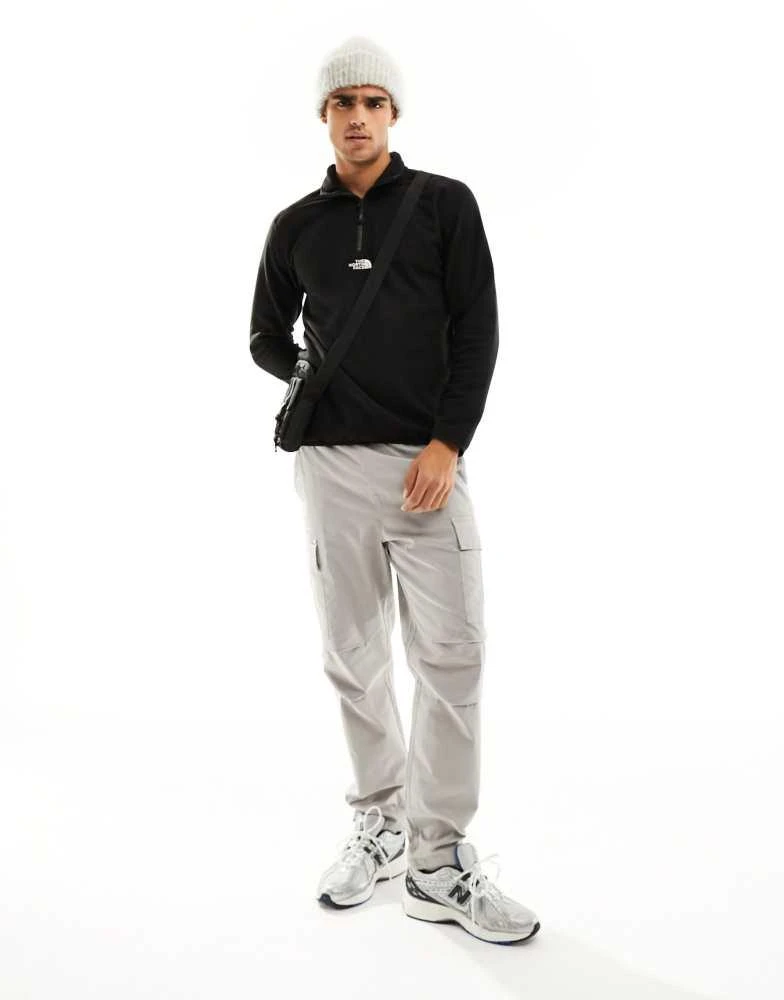 The North Face The North Face Glacier 1/4 zip central logo fleece in black 2