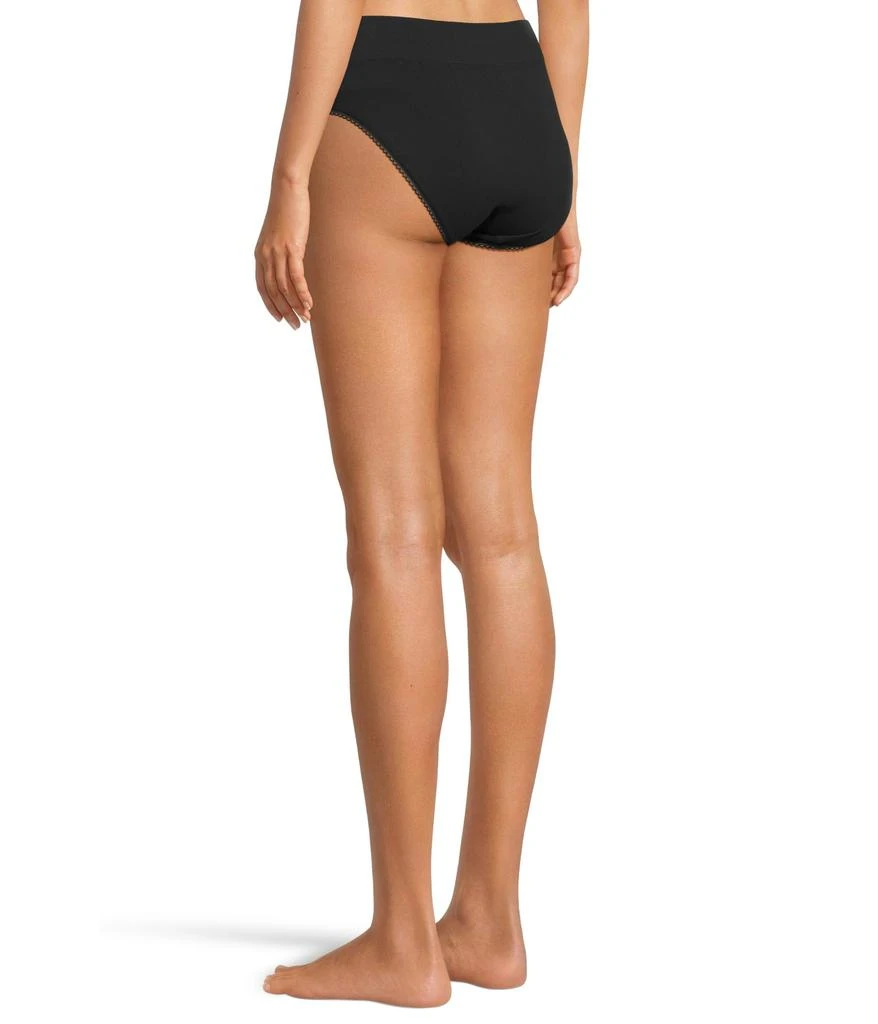 Wacoal Feeling Flexible Seamless Hi Cut Panty 3