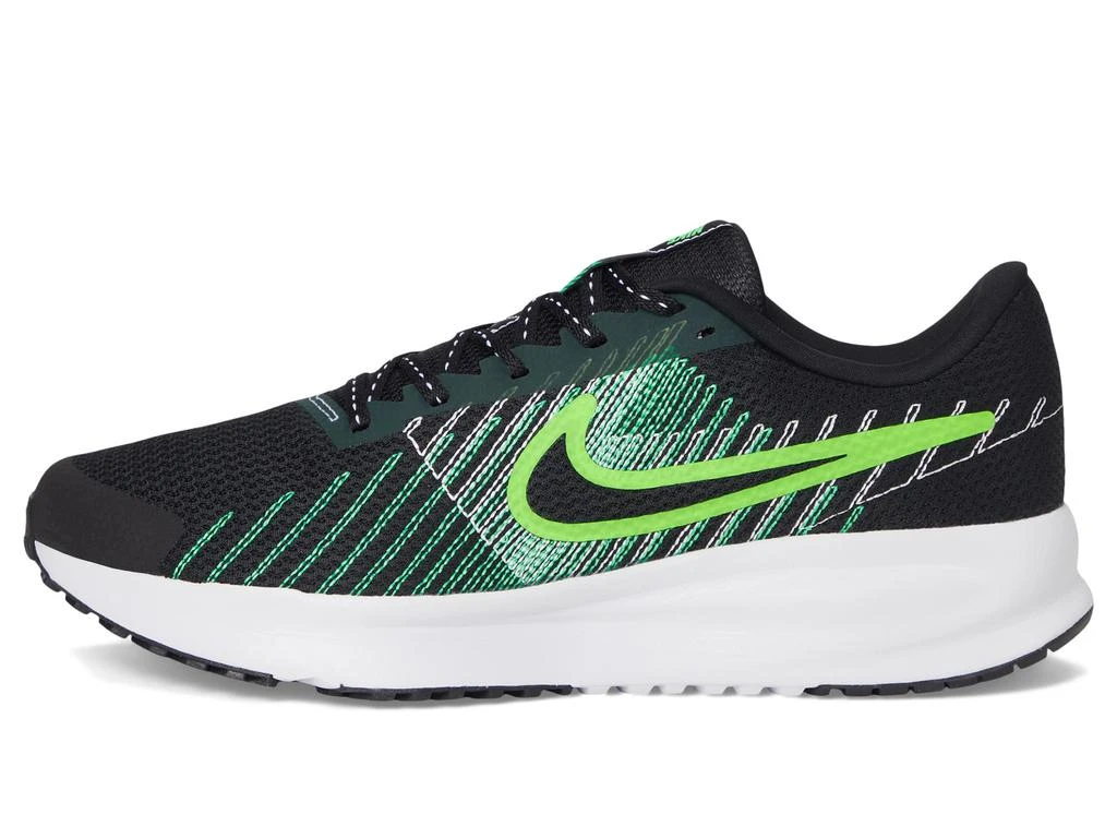 NIKE Defy 4