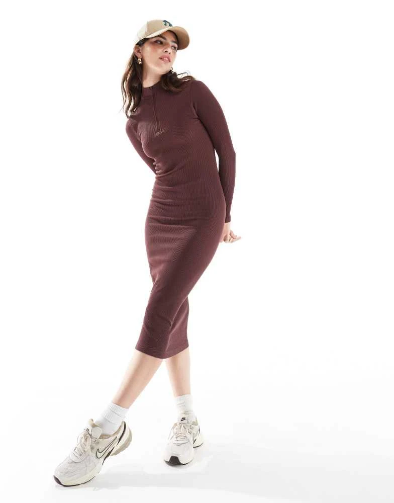 HERA Hera Womens ribbed base long sleeve midi dress in mahogany brown 1