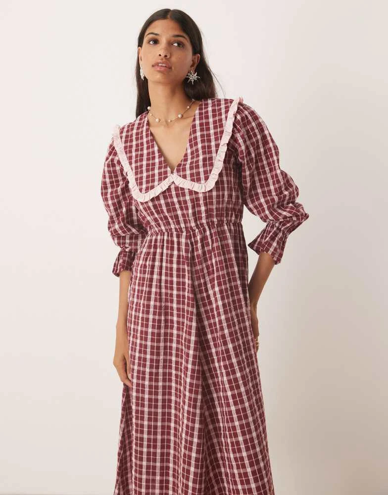 Neon Rose Neon Rose collar detail textured check midaxi dress in burgundy and pink 4