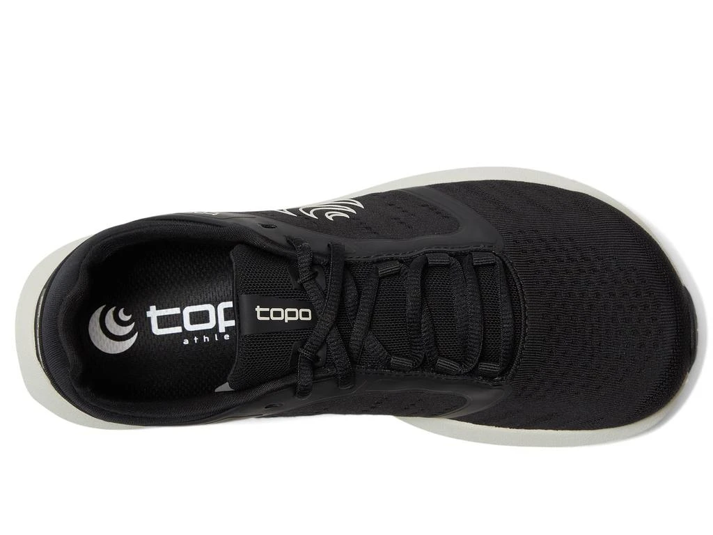 TOPO ATHLETIC ST-5 2