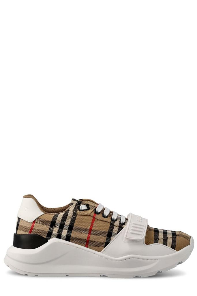 【関税&送料込】Burberry White Leather Stock Sneakers Burberry Stock Leather Sneakers | White | FARFETCH