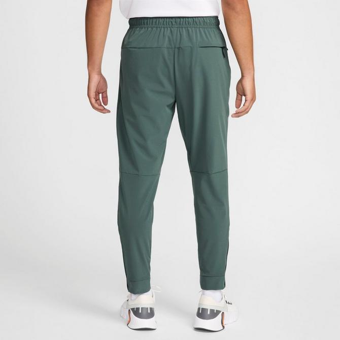 tapered leg joggers nike