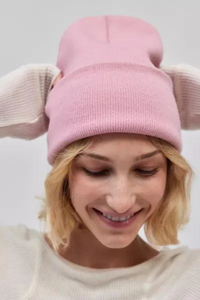 Urban Outfitters UO Jessie Essential Ribbed Beanie 1