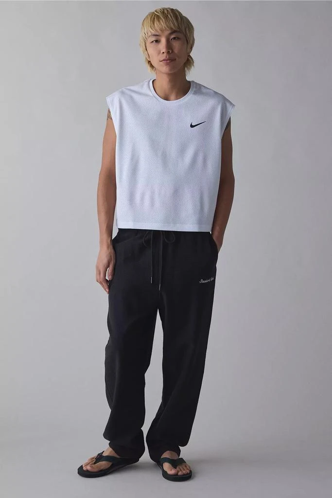 NIKE Nike UO Exclusive Cropped Swim Shirt 4