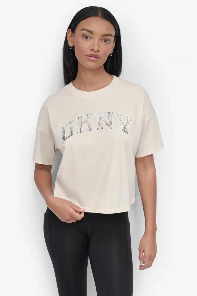 DKNY CROPPED OMBRÉ CRYSTAL LOGO TEE 1
