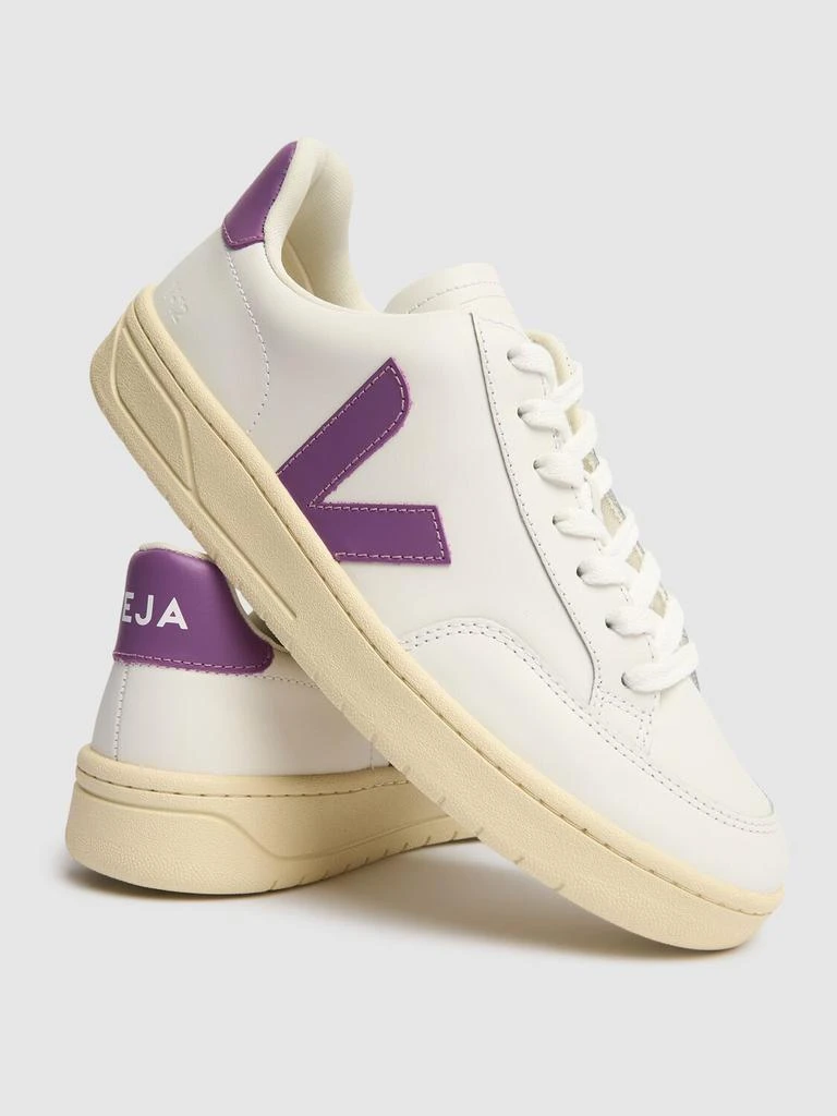 Veja V-12 Sneakers 2