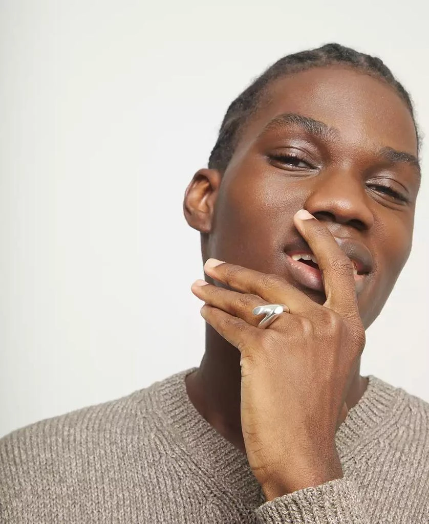 UNOde50 18K Gold Alloy Ring in the Shape of a Tube 3