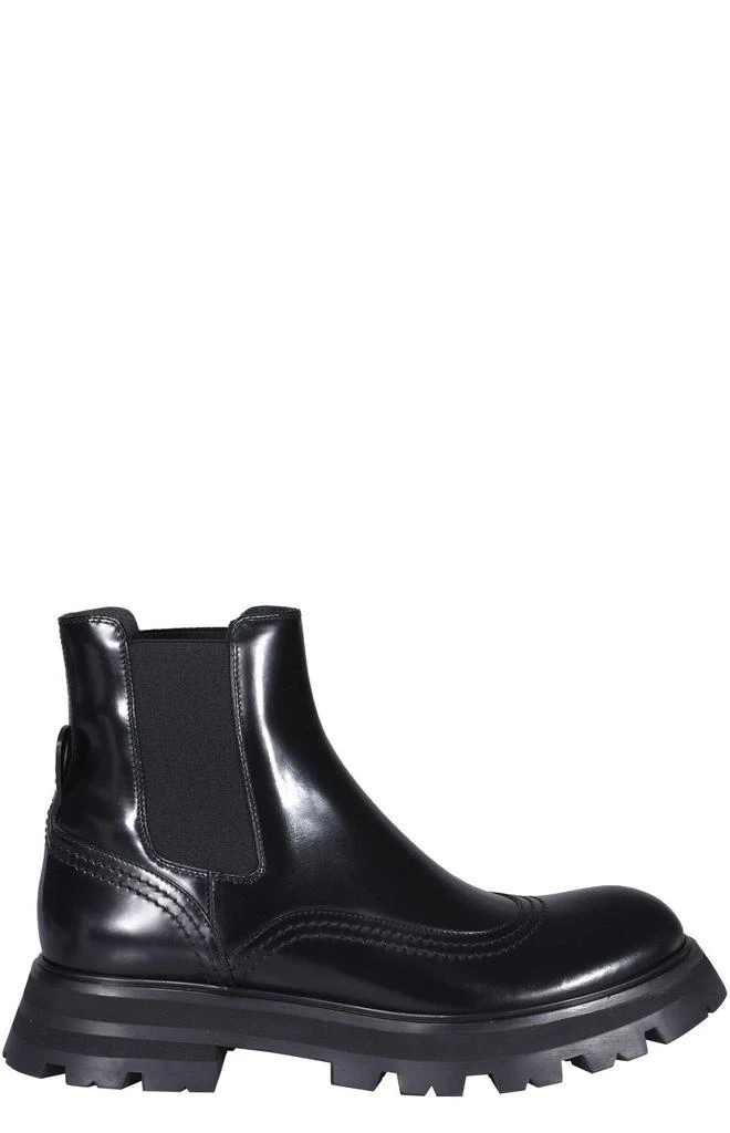 Alexander McQueen Alexander McQueen Wander Chelsea Boots 1