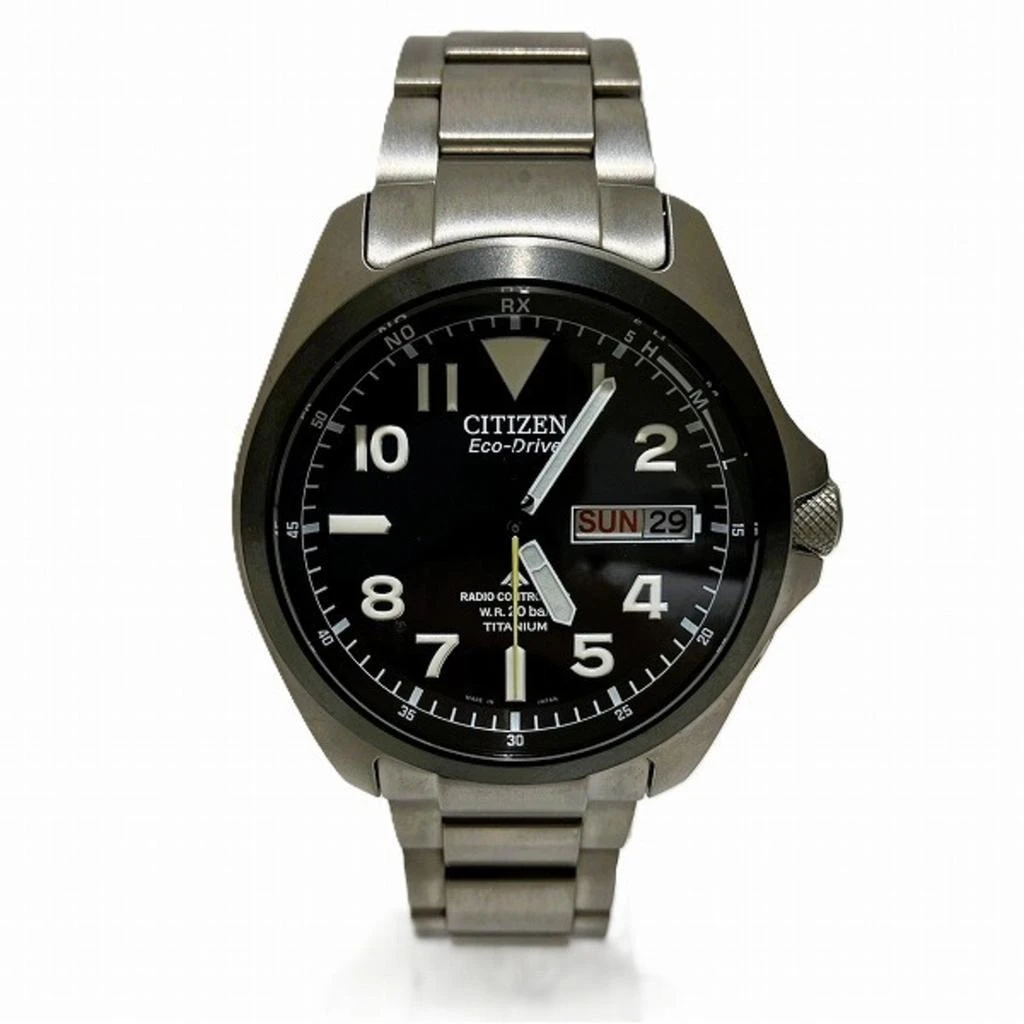Citizen Titanium Wristwatch (Pre-Owned) 1