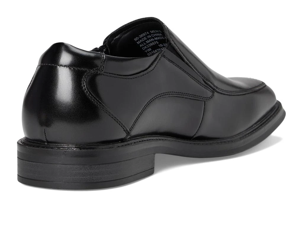 Dockers Lawton 5
