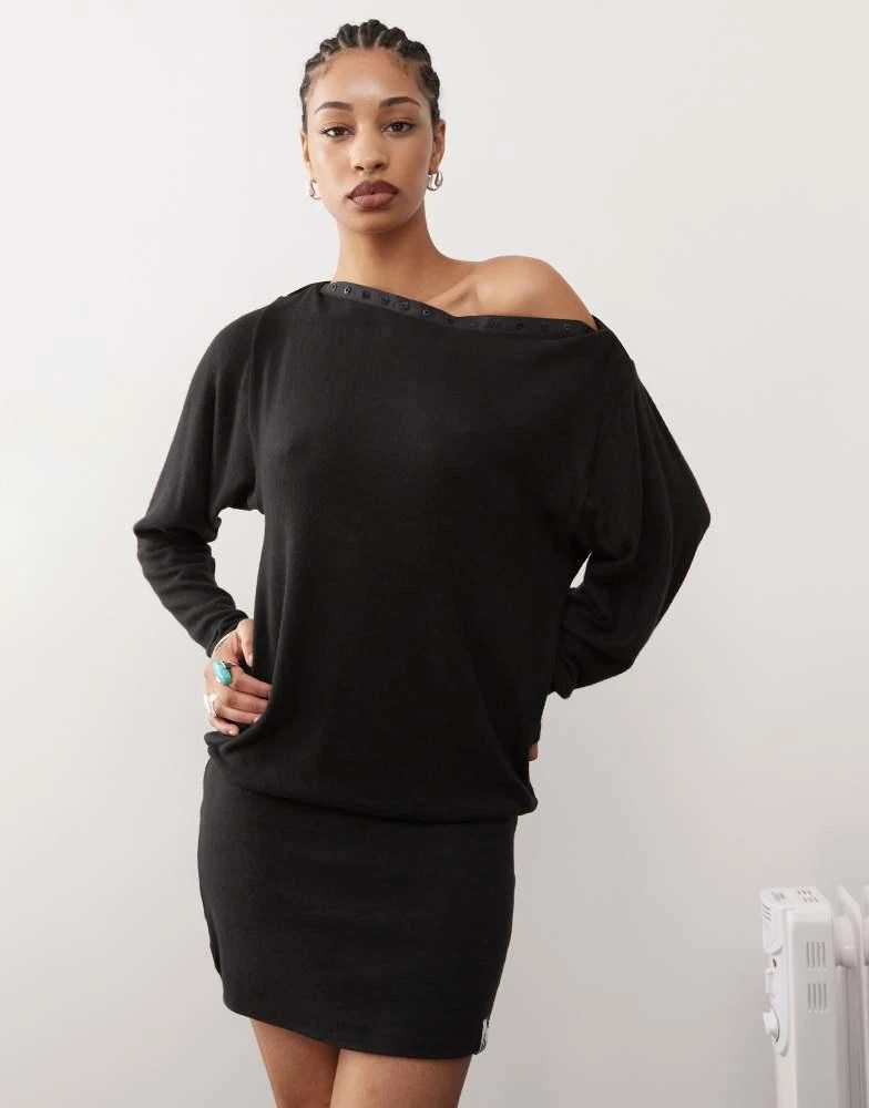 Basic Pleasure Mode Basic Pleasure Mode bonnie popper detail slash neck mini dress in charcoal grey 1
