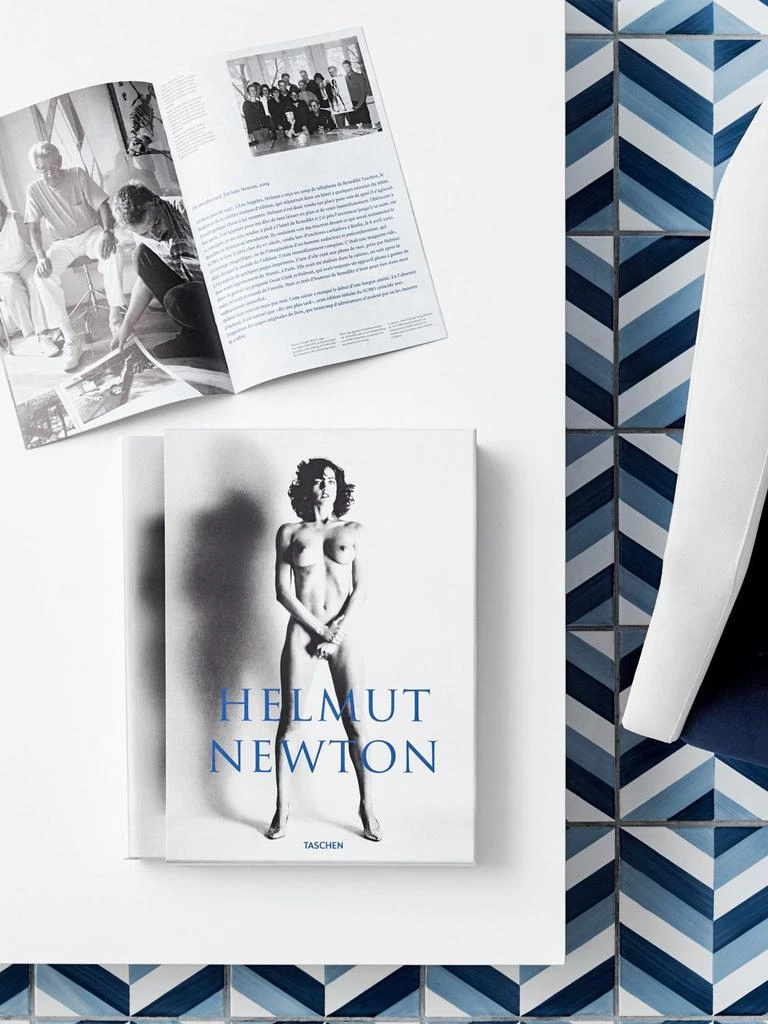 Taschen Helmut Newton. Sumo. 20th Anniversary Ed 4