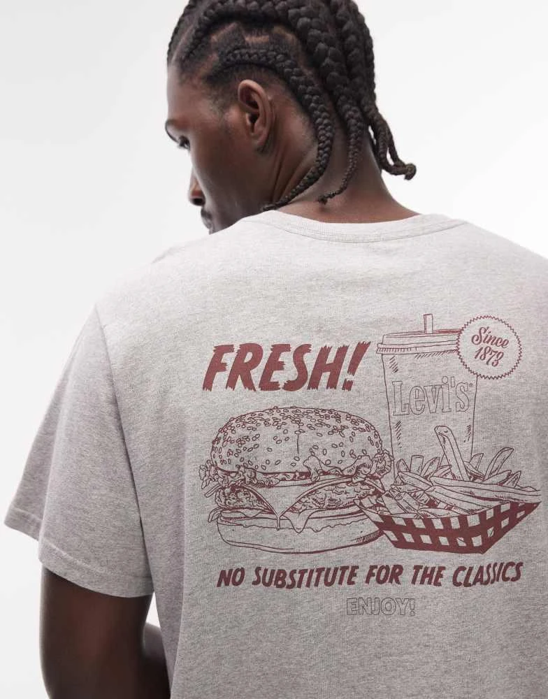 Levi
s Levi
s burger
fries graphic t-shirt in grey marl 5