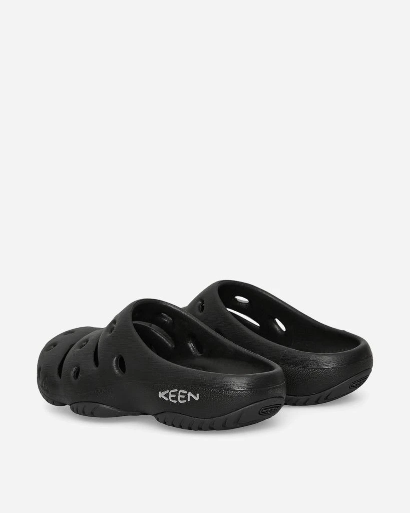 Keen Women's Yogui Clogs Black / Magnet 5