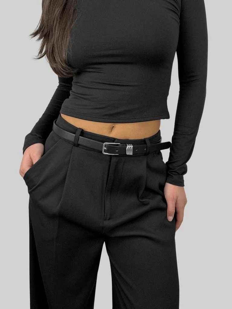 Petit Moments Women's Thin Rectangle Buckle Belt In Black/ Silver 2