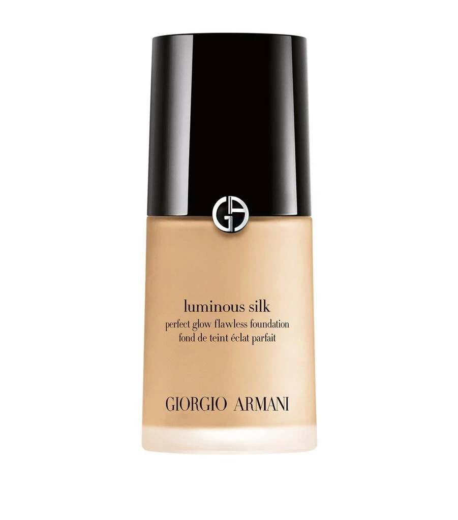 Armani Luminous Silk Foundation 1