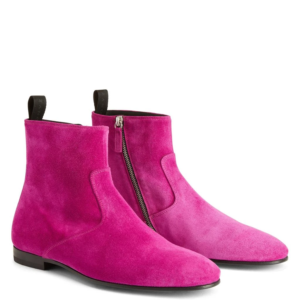 Giuseppe Zanotti Ron 2