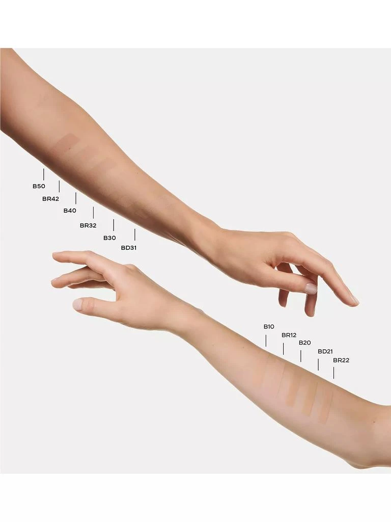 Chanel Blurring Smooth-Effect Foundation 3