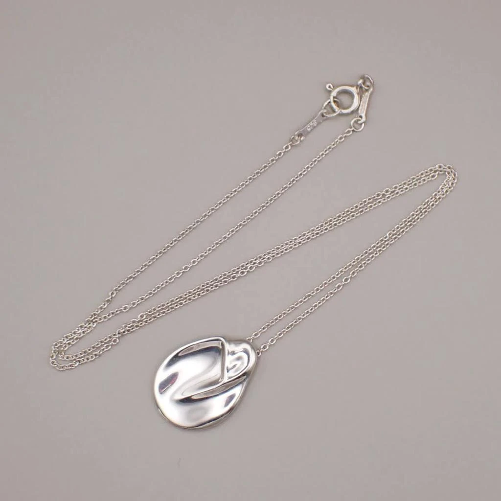 Tiffany 
Co. Madonna Chain Necklace  Necklace Jewelry (Pre-Owned)