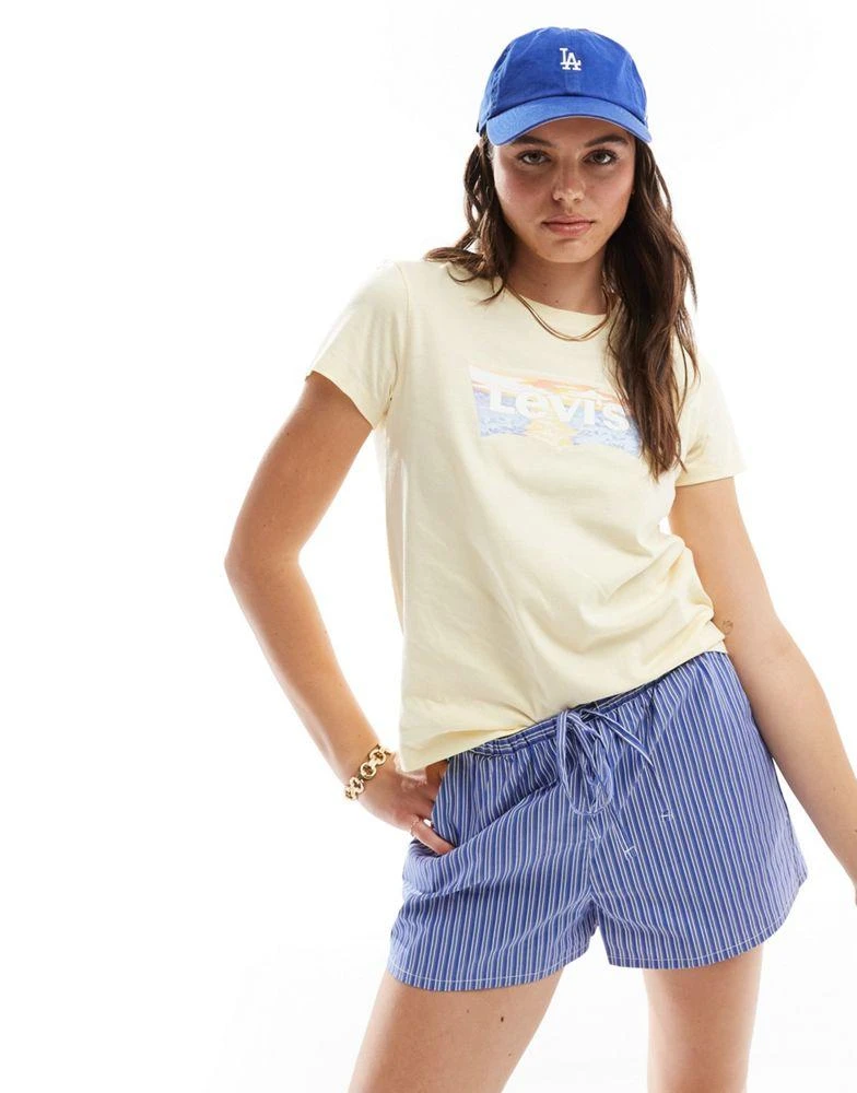 Levi's Levi's perfect sunrise batwing logo t-shirt in yellow 1