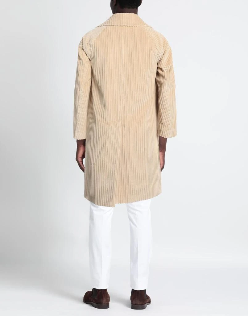 HEVÒ Coat 3