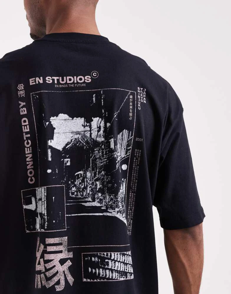 ASOS ASOS DESIGN oversized t-shirt with souvenir graphic in black 3