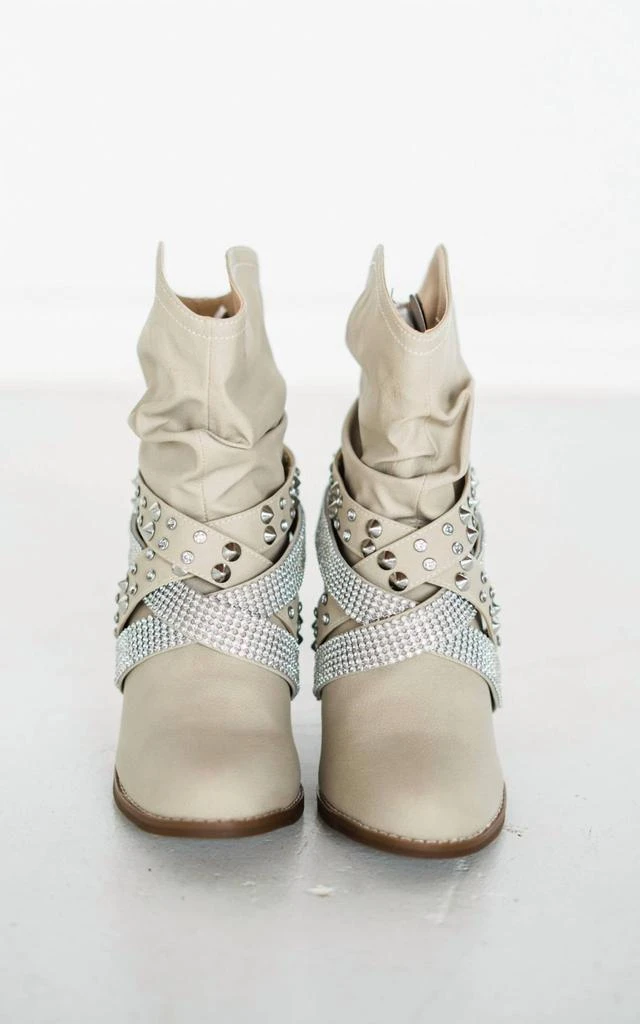 Not Rated Women's Short Change Booties 4