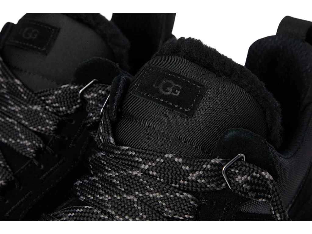UGG Lowmel 6