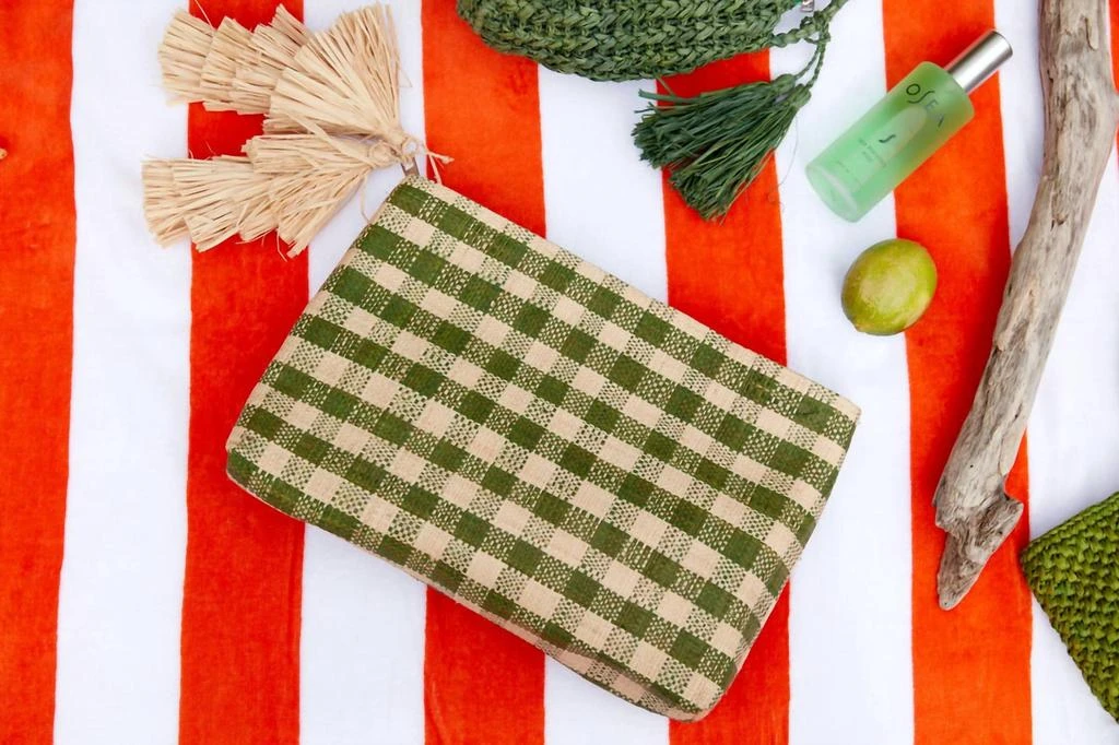 mar Y sol Women
s Hazel Clutch Bag In Emerald Gingham 2