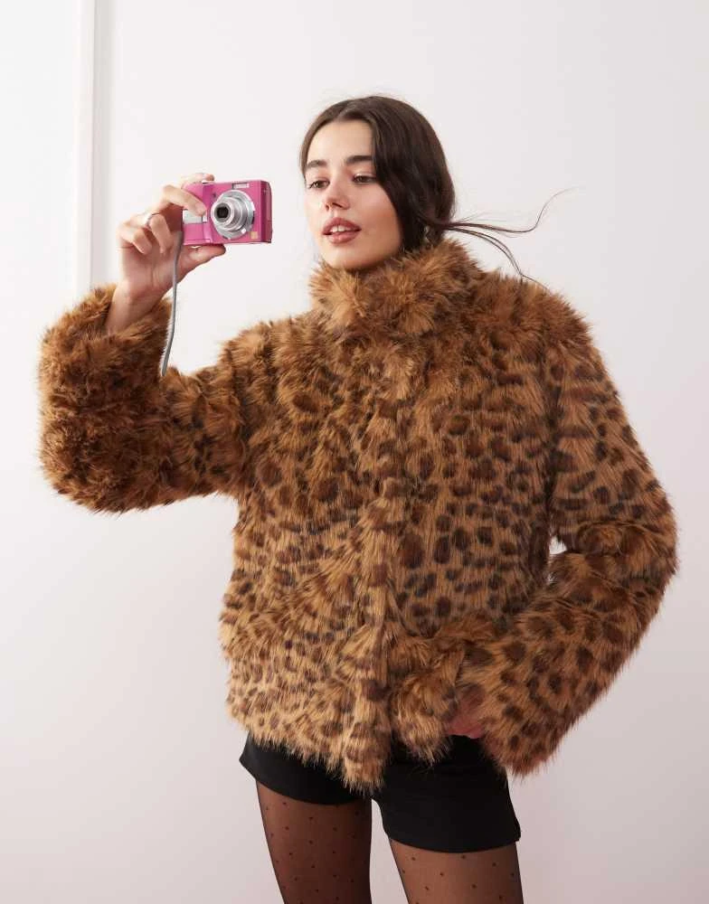 Motel Motel joji crop faux fur leopard print jacket in brown 1