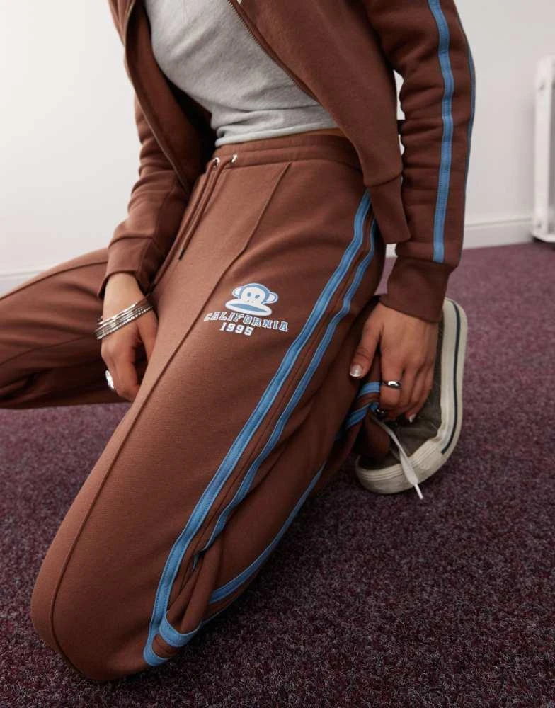 Daisy Street Daisy Street x Paul Frank piping detail low rise wide leg pants in brown co-ord 4