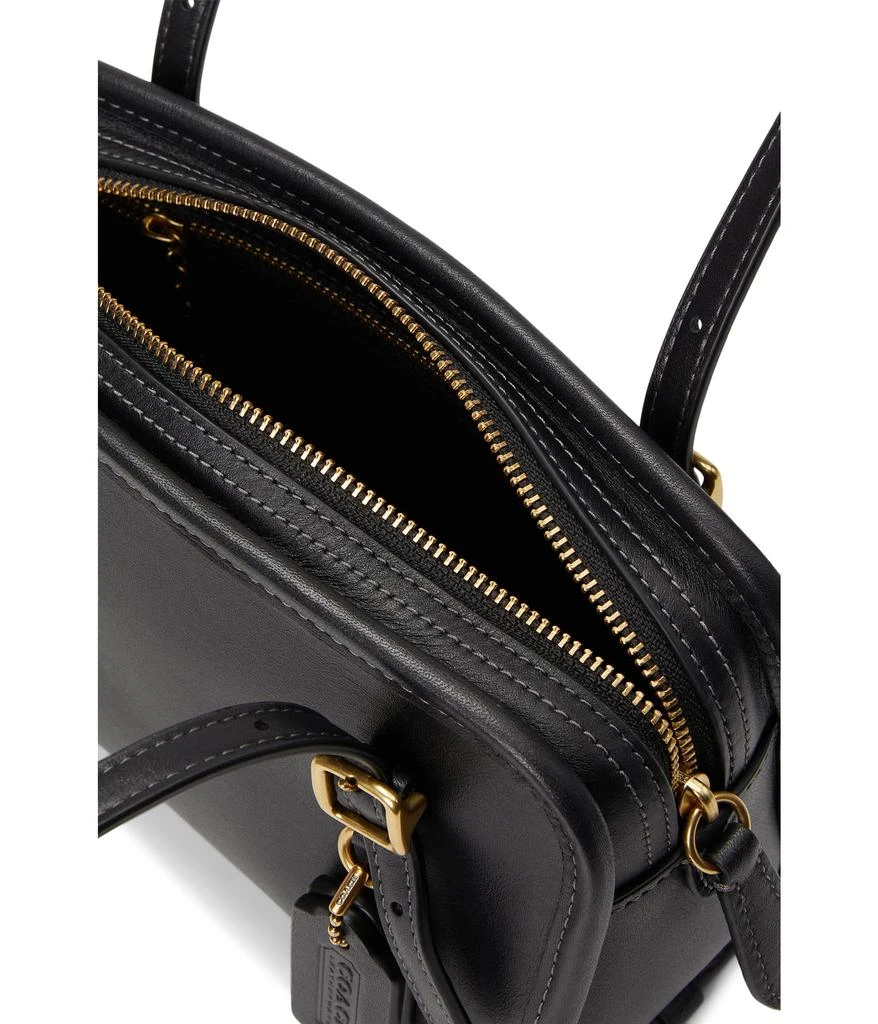 Coach Swing Zip Bag 20 4