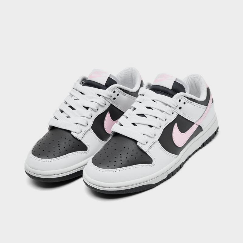 NIKE Women's Nike Dunk Low SE Casual Shoes