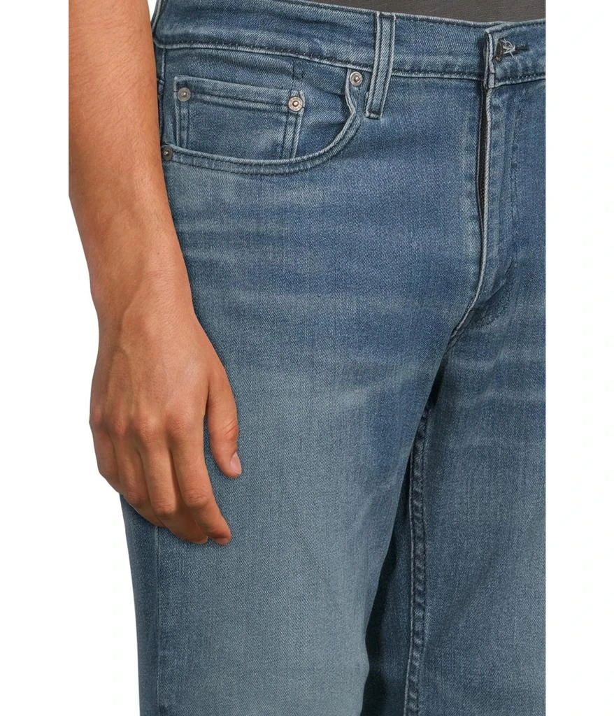 Levi
s 514™ Straight 4