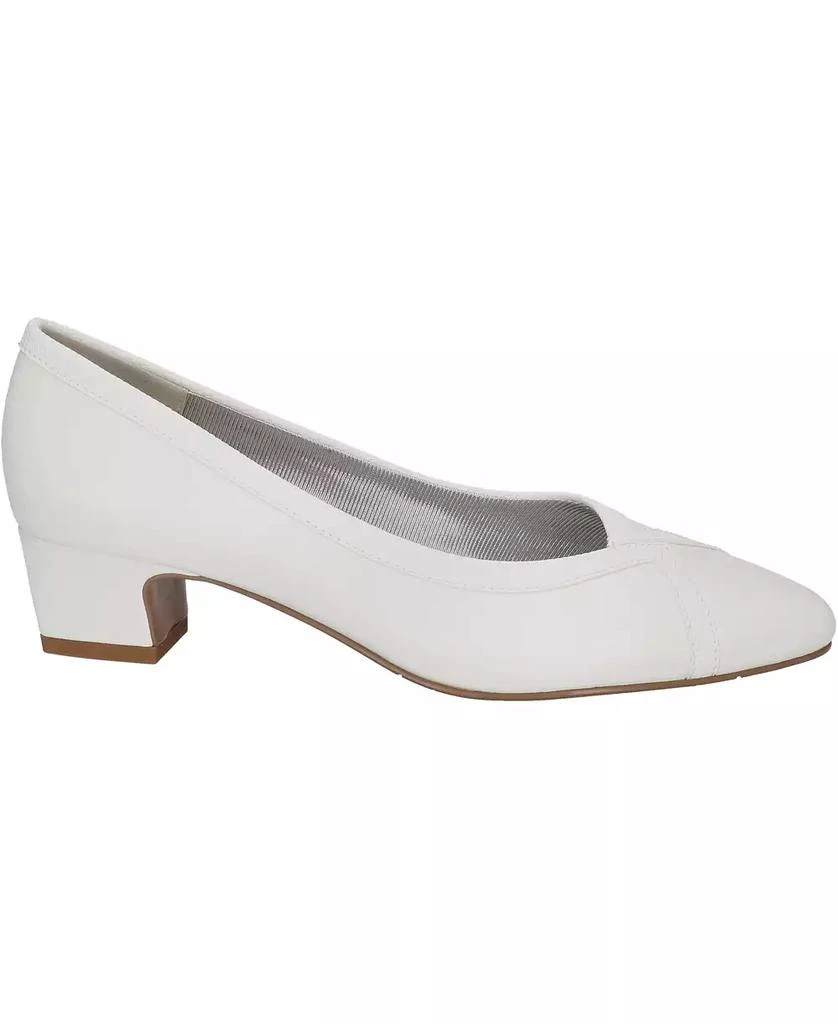 Easy Street Women's Myrtle Almond Toe Pumps 2