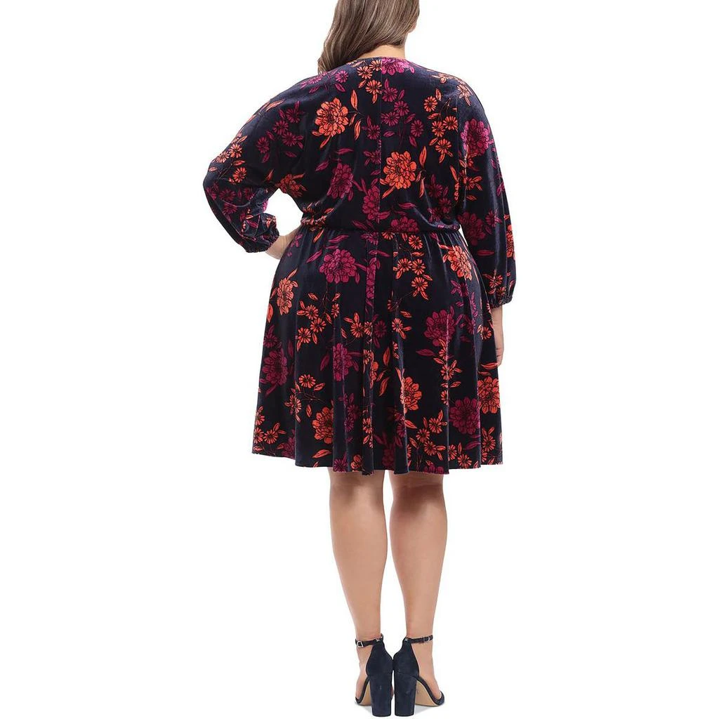 London Times Plus Womens Velvet V-neck Shift Dress 2